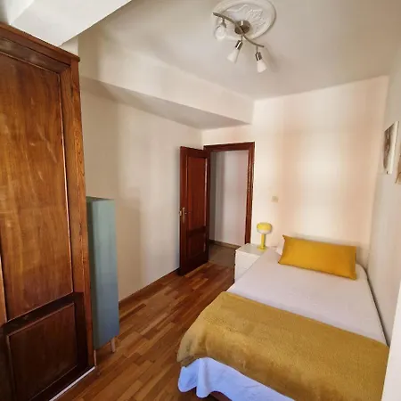 El Rinconin De Pumarin Apartment